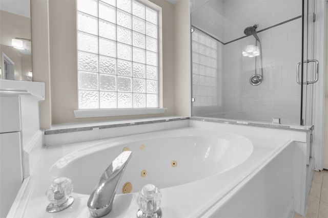 19410 Water Point Trail, Kingwood, TX 77346