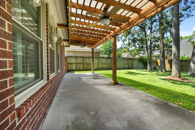 19410 Water Point Trail, Kingwood, TX 77346