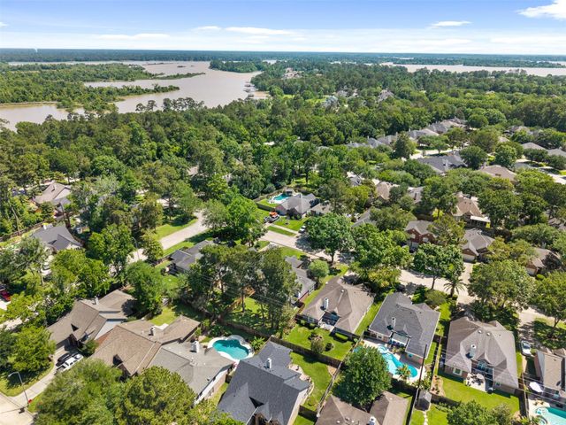 19410 Water Point Trail, Kingwood, TX 77346