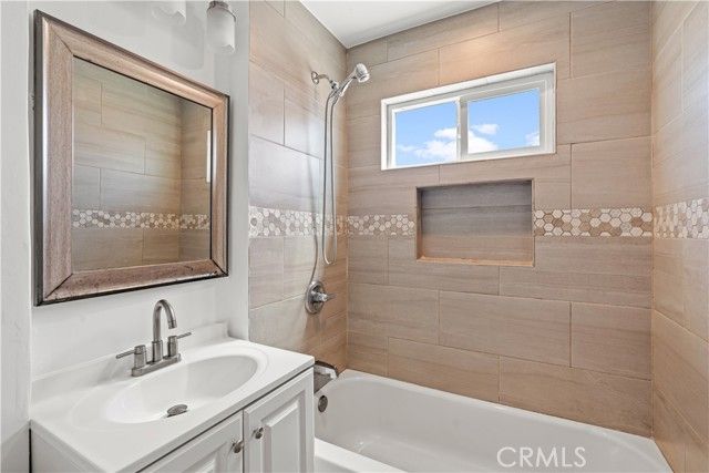 2502 Poplar, Huntington Park, CA 90255