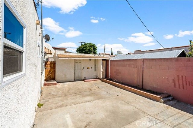 2502 Poplar, Huntington Park, CA 90255