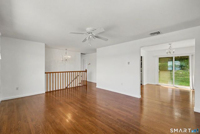303 Weed Avenue, Stamford, CT 06902