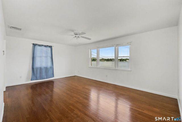 303 Weed Avenue, Stamford, CT 06902
