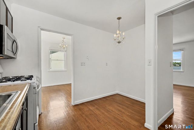 303 Weed Avenue, Stamford, CT 06902