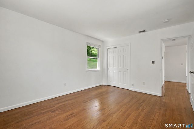 303 Weed Avenue, Stamford, CT 06902