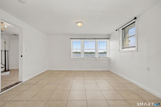 303 Weed Avenue, Stamford, CT 06902