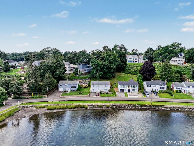 303 Weed Avenue, Stamford, CT 06902