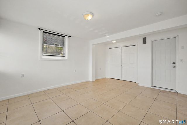 303 Weed Avenue, Stamford, CT 06902