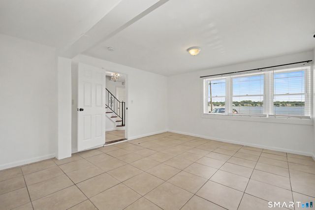 303 Weed Avenue, Stamford, CT 06902