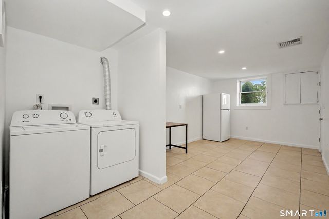 303 Weed Avenue, Stamford, CT 06902