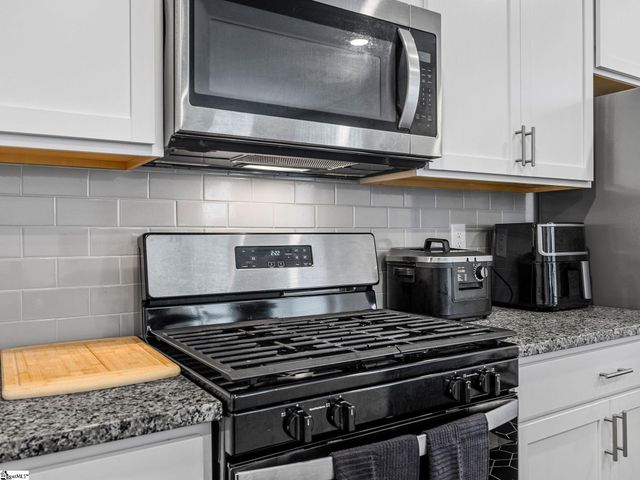 7 Plumwood Street, Simpsonville, SC 29680