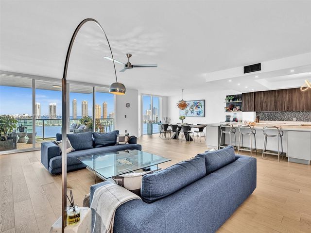 3201 NE 183rd Street 2102, Aventura, FL 33160