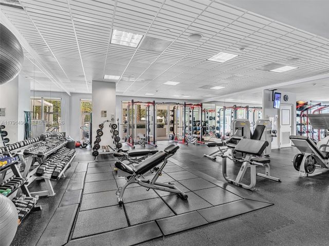 3201 NE 183rd Street 2102, Aventura, FL 33160