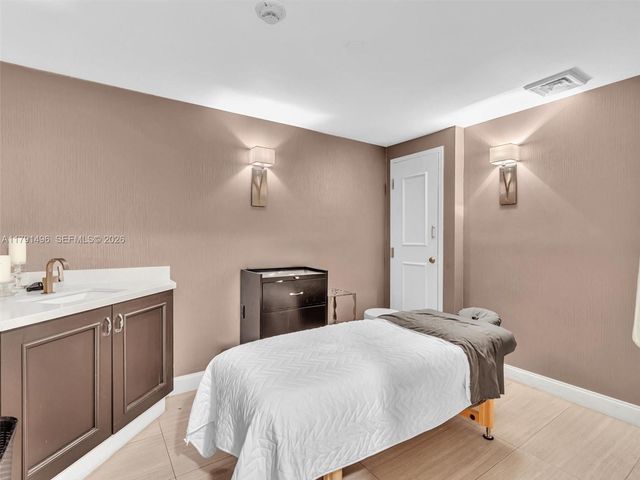 3201 NE 183rd Street 2102, Aventura, FL 33160