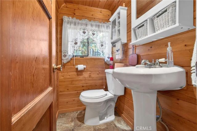 5806 Victorville, Wrightwood, CA 92397