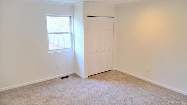 6A Murray Lane, Coram, NY 11727