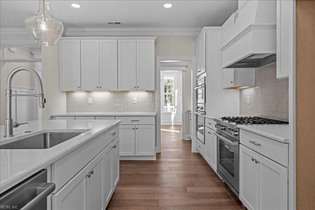 2245 Wake Forest ST, Virginia Beach, VA 23451