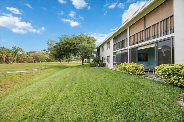 7754 EAGLE CREEK DRIVE 7512, Sarasota, FL 34243