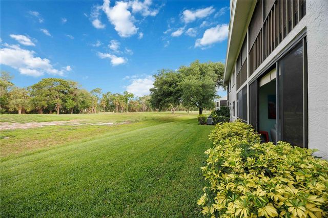 7754 EAGLE CREEK DRIVE 7512, Sarasota, FL 34243