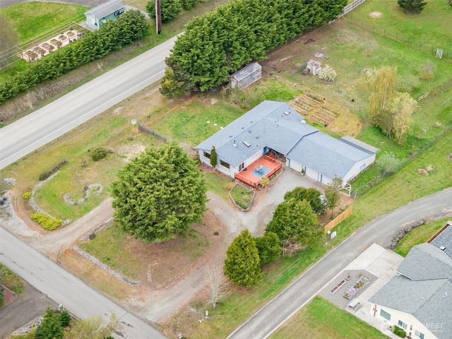 31 Bon Jon View Way, Sequim, WA 98382