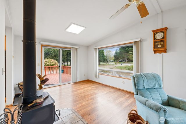 31 Bon Jon View Way, Sequim, WA 98382