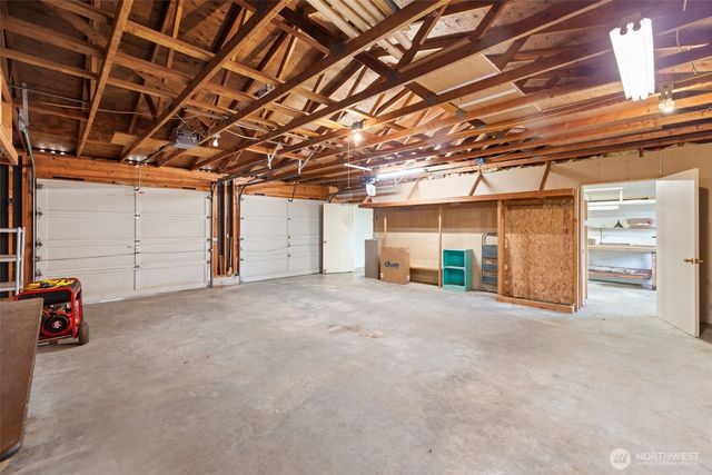31 Bon Jon View Way, Sequim, WA 98382