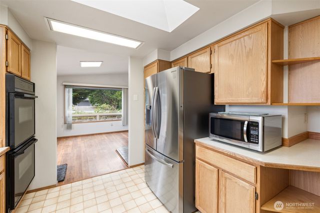 31 Bon Jon View Way, Sequim, WA 98382