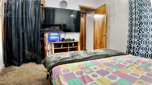 740 9th Street, West Des Moines, IA 50265