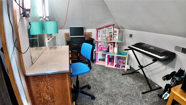 740 9th Street, West Des Moines, IA 50265