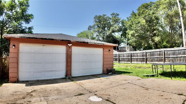 740 9th Street, West Des Moines, IA 50265