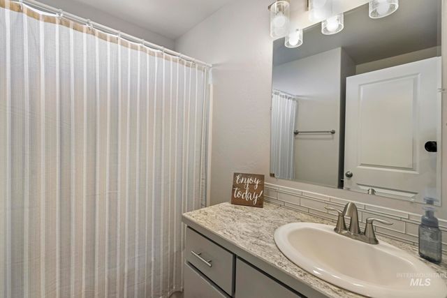 2207 Bills Way, Filer, ID 83328