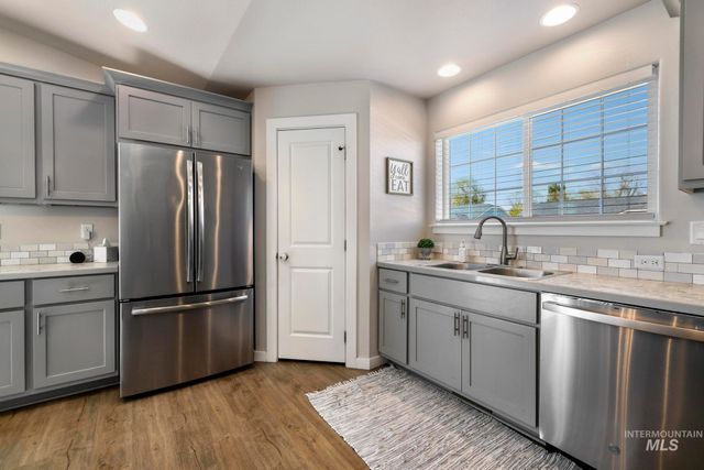 2207 Bills Way, Filer, ID 83328