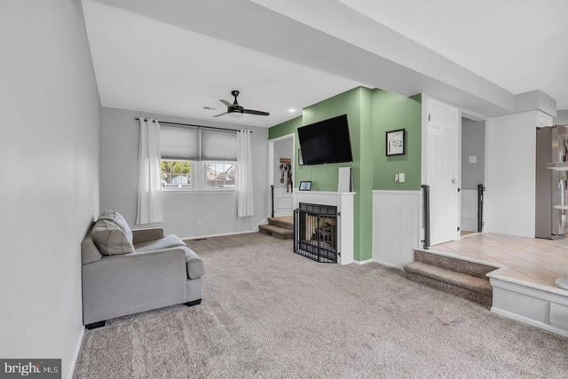 42 CORNELL DR, Delran, NJ 08075