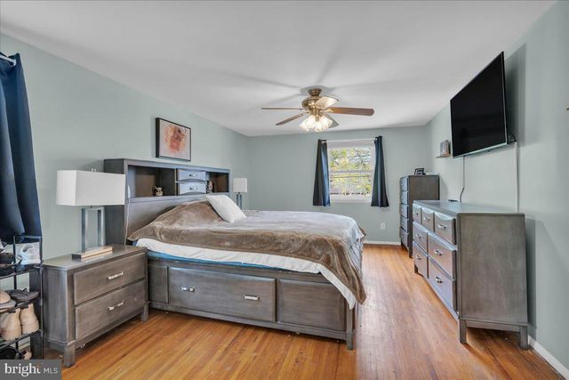 42 CORNELL DR, Delran, NJ 08075