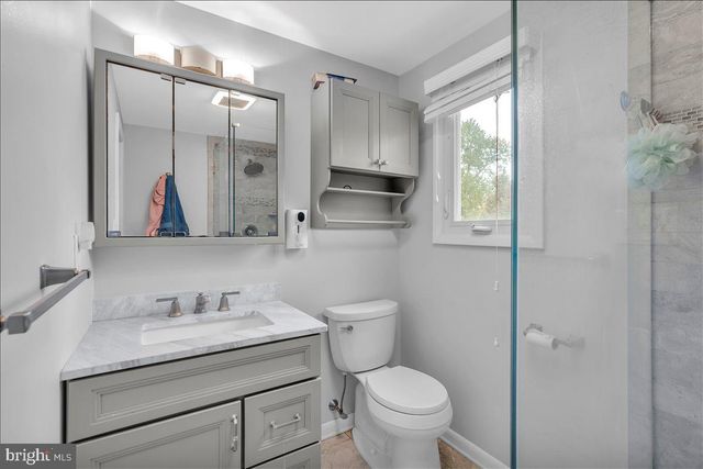 42 CORNELL DR, Delran, NJ 08075