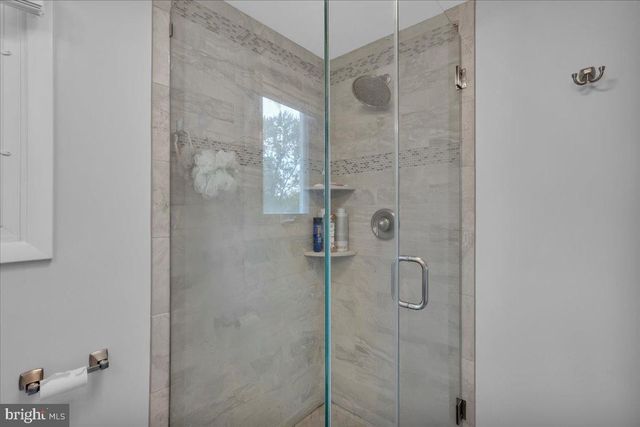 42 CORNELL DR, Delran, NJ 08075