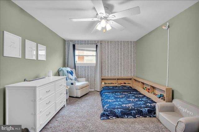 42 CORNELL DR, Delran, NJ 08075