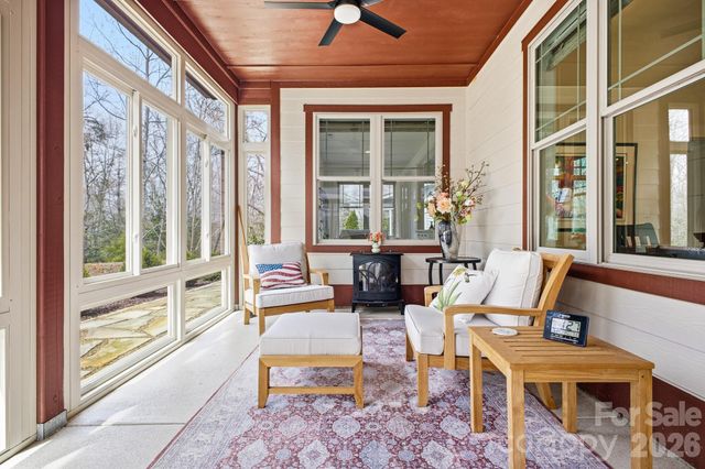 2 Lifestyle Court, Arden, NC 28704