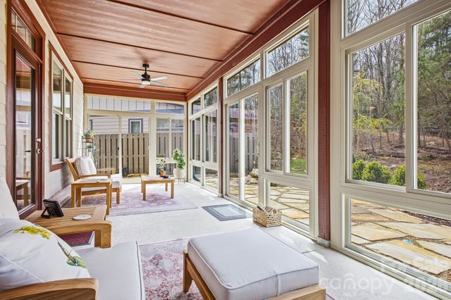 2 Lifestyle Court, Arden, NC 28704