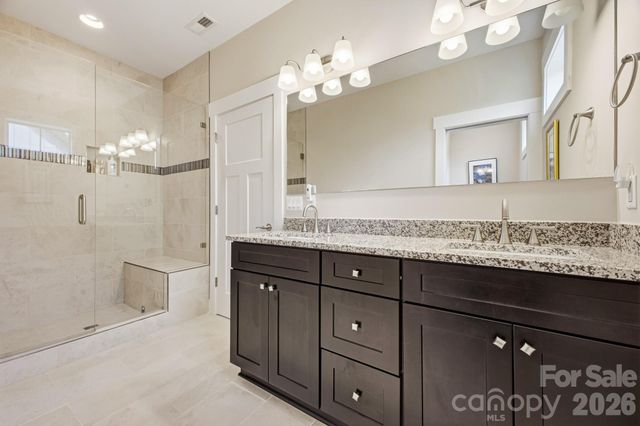 2 Lifestyle Court, Arden, NC 28704