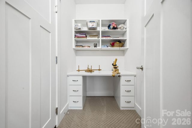 2 Lifestyle Court, Arden, NC 28704