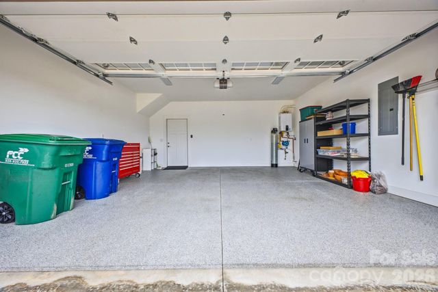 2 Lifestyle Court, Arden, NC 28704