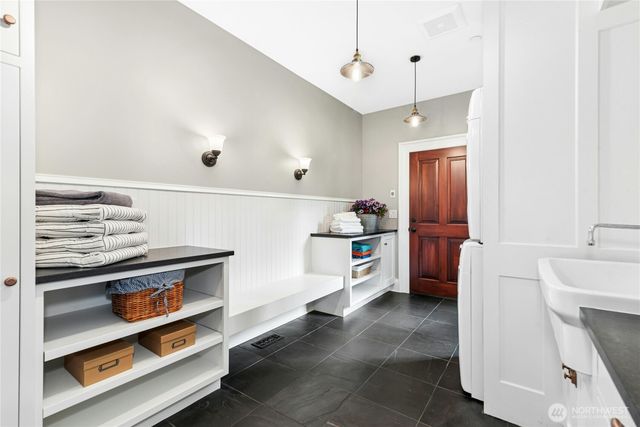 24632 NE 72nd Street, Redmond, WA 98053