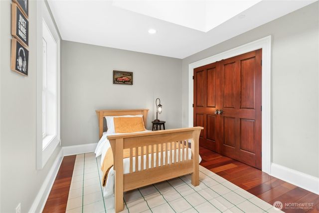 24632 NE 72nd Street, Redmond, WA 98053