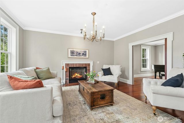 24632 NE 72nd Street, Redmond, WA 98053