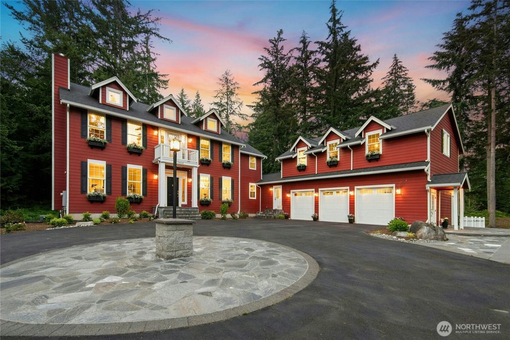 24632 NE 72nd Street, Redmond, WA 98053