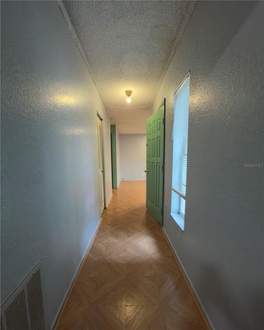 7872 59TH STREET N, Pinellas Park, FL 33781