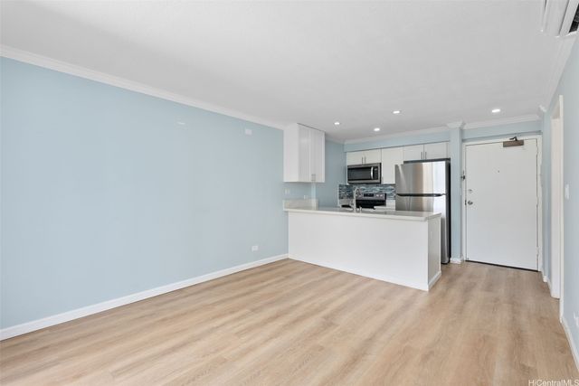 98-450 Koauka Loop 208, Aiea, HI 96701