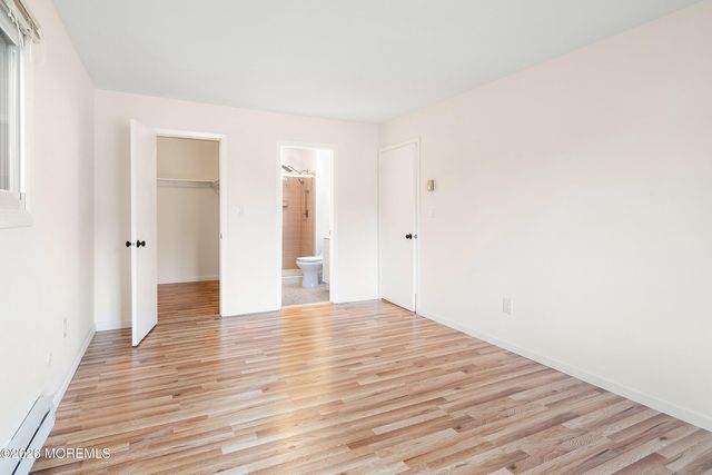 154 Cross Slope Court G, Manalapan, NJ 07726