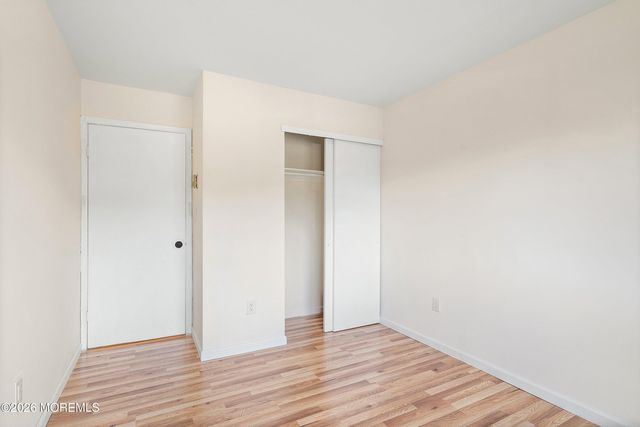 154 Cross Slope Court G, Manalapan, NJ 07726